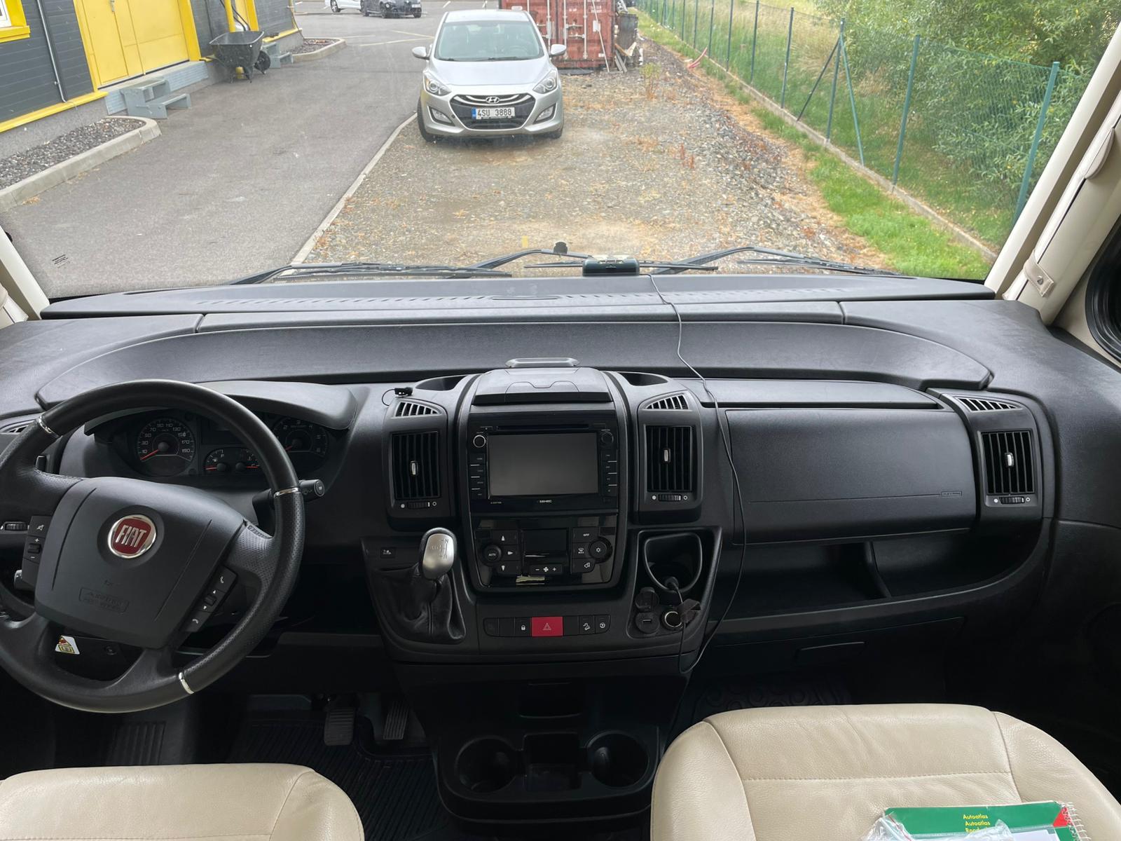 Hymer B 704 SL — fotografie 17