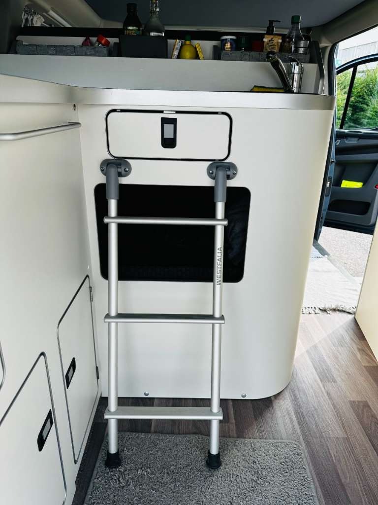 Ford Westfalia Nugget Pop-Up Roof — photo 19