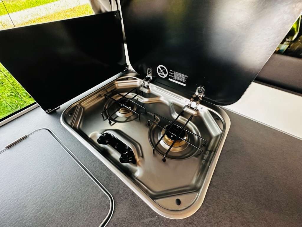 Ford Westfalia Nugget Pop-Up Roof — photo 18