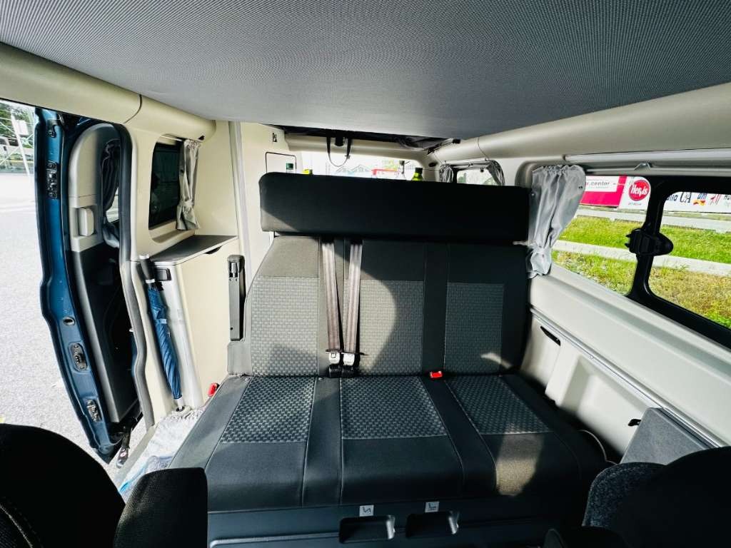 Ford Westfalia Nugget Pop-Up Roof — photo 15