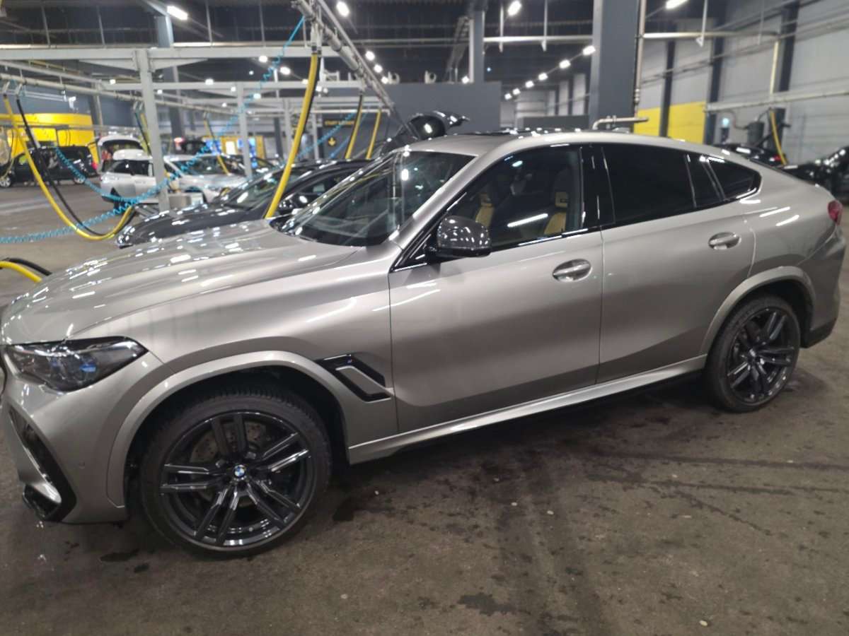Pojazd #28210 - BMW X6 M Competition 5