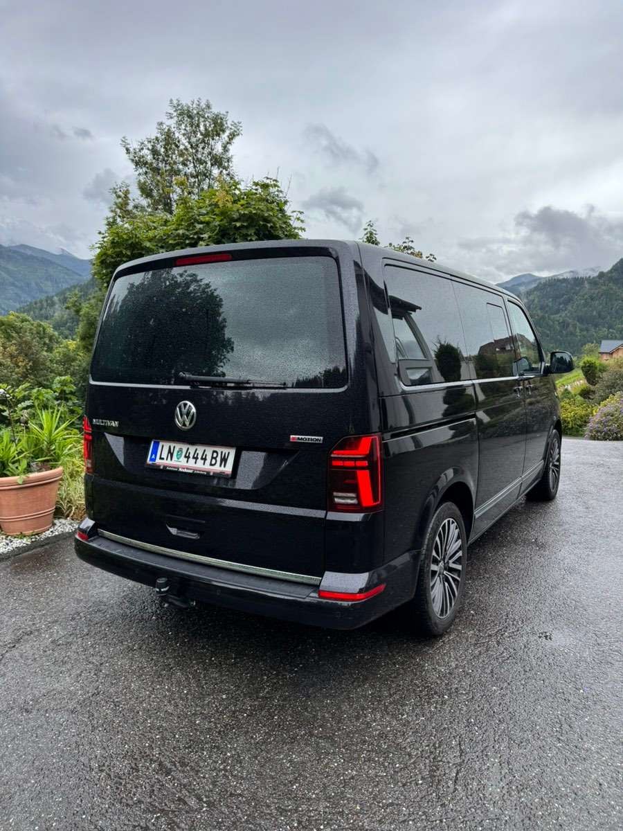 Pojazd #28192 - Volkswagen T6.1 Multivan Highline 2.0 TDI DSG 4Motion 5