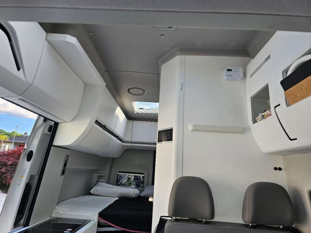 Pojazd #28208 - Volkswagen Grand California 600 Crafter 8