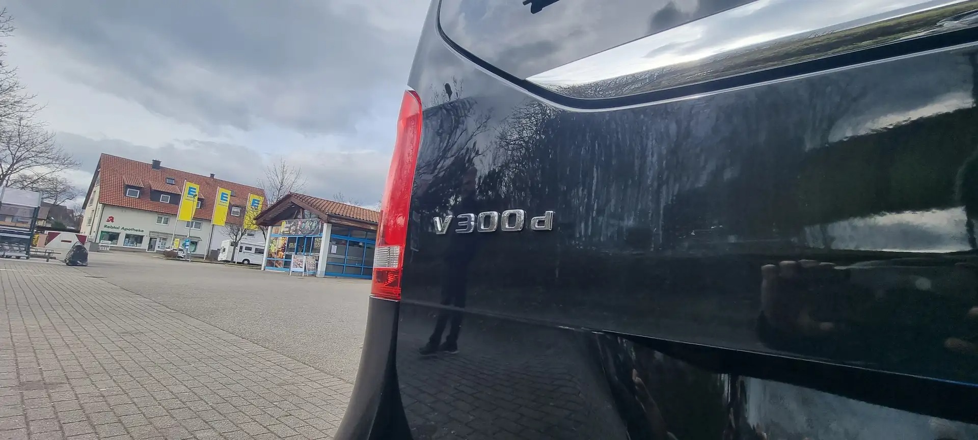Pojazd #42155 - Mercedes-Benz V 300 d Lang 4Matic 9G-TRONIC Edition 19