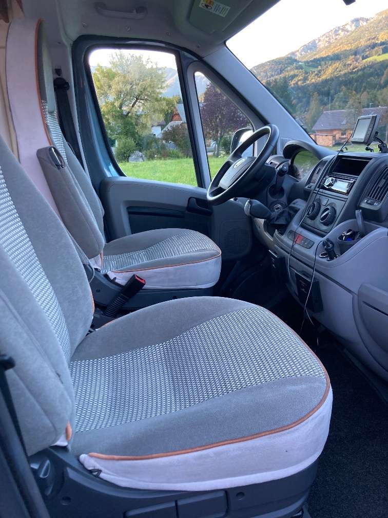 Pojazd #28300 - Dethleffs Globecar KW 018 6