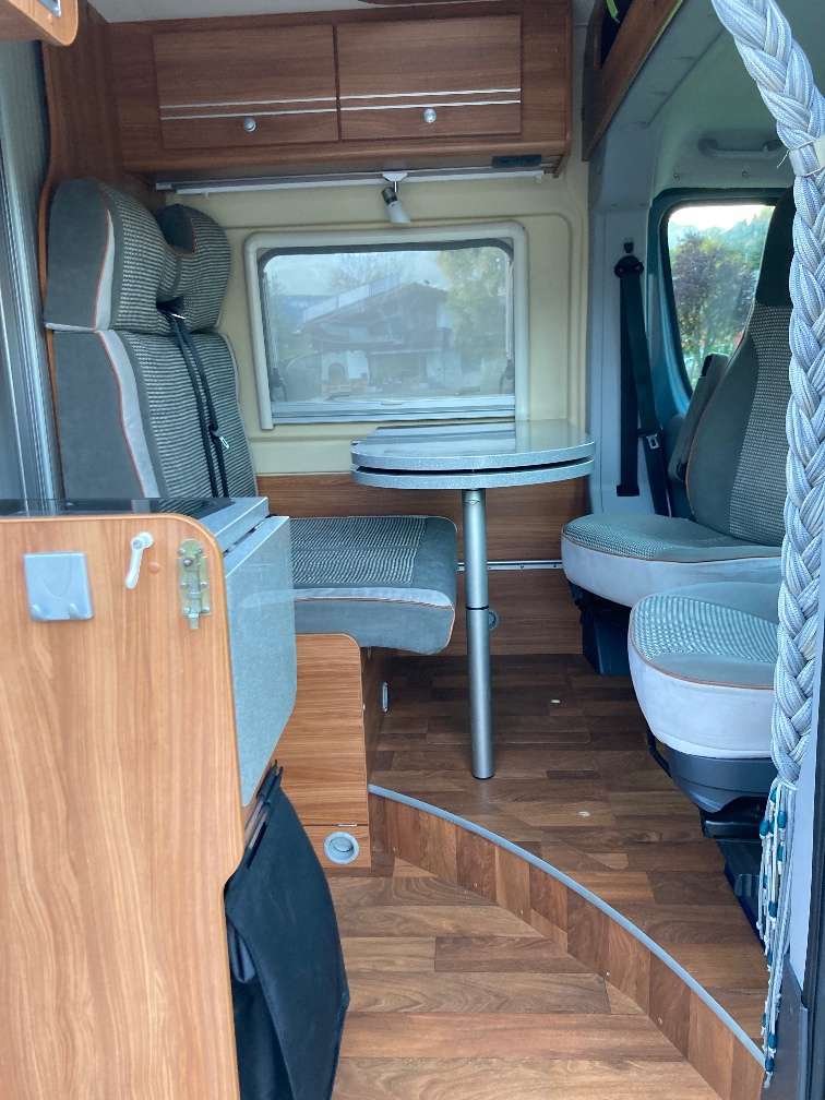Pojazd #28300 - Dethleffs Globecar KW 018 11