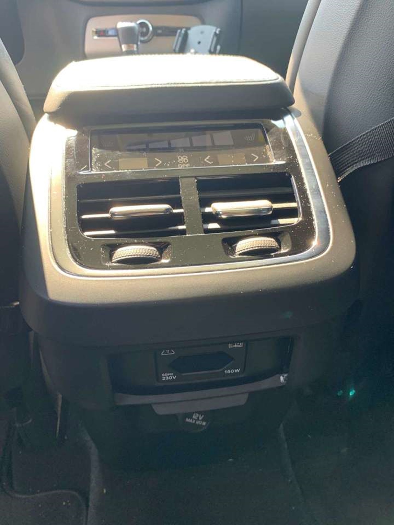 Pojazd #87024 - Volvo XC90 D5 AWD Inscription 7