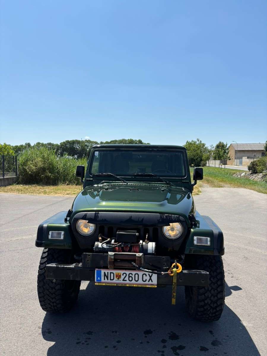 Pojazd #98821 - Jeep Wrangler 3