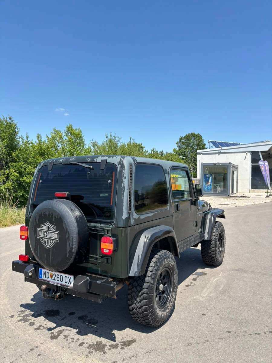 Pojazd #98821 - Jeep Wrangler 7