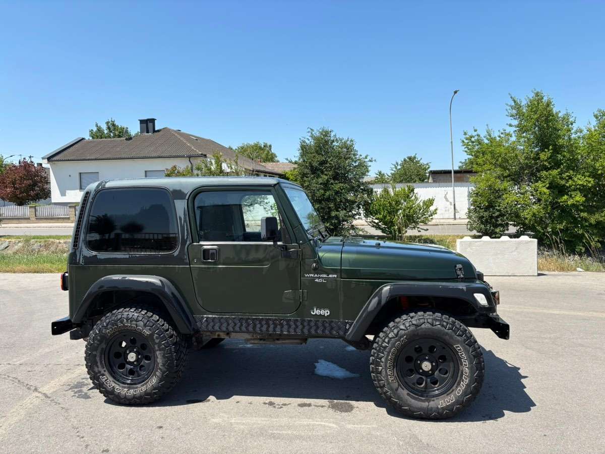 Pojazd #98821 - Jeep Wrangler 8
