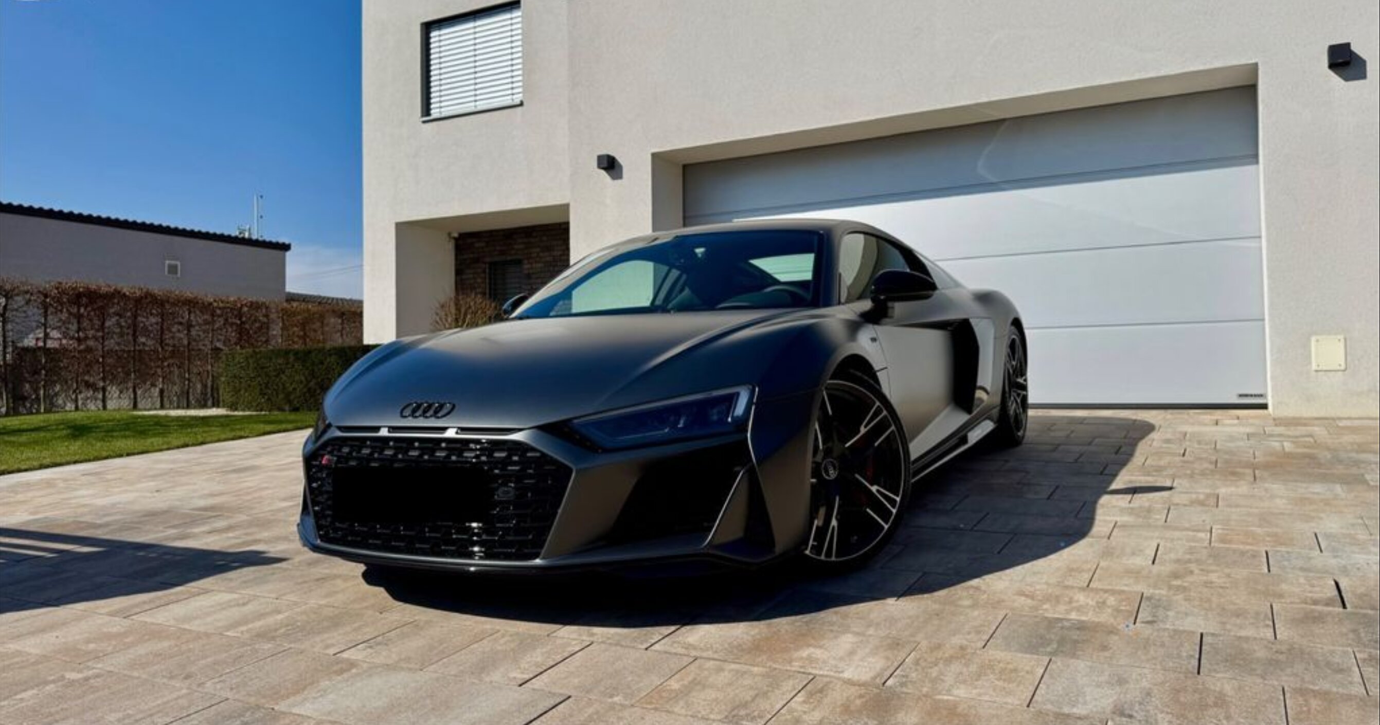 Pojazd #68638 - Audi R8 4