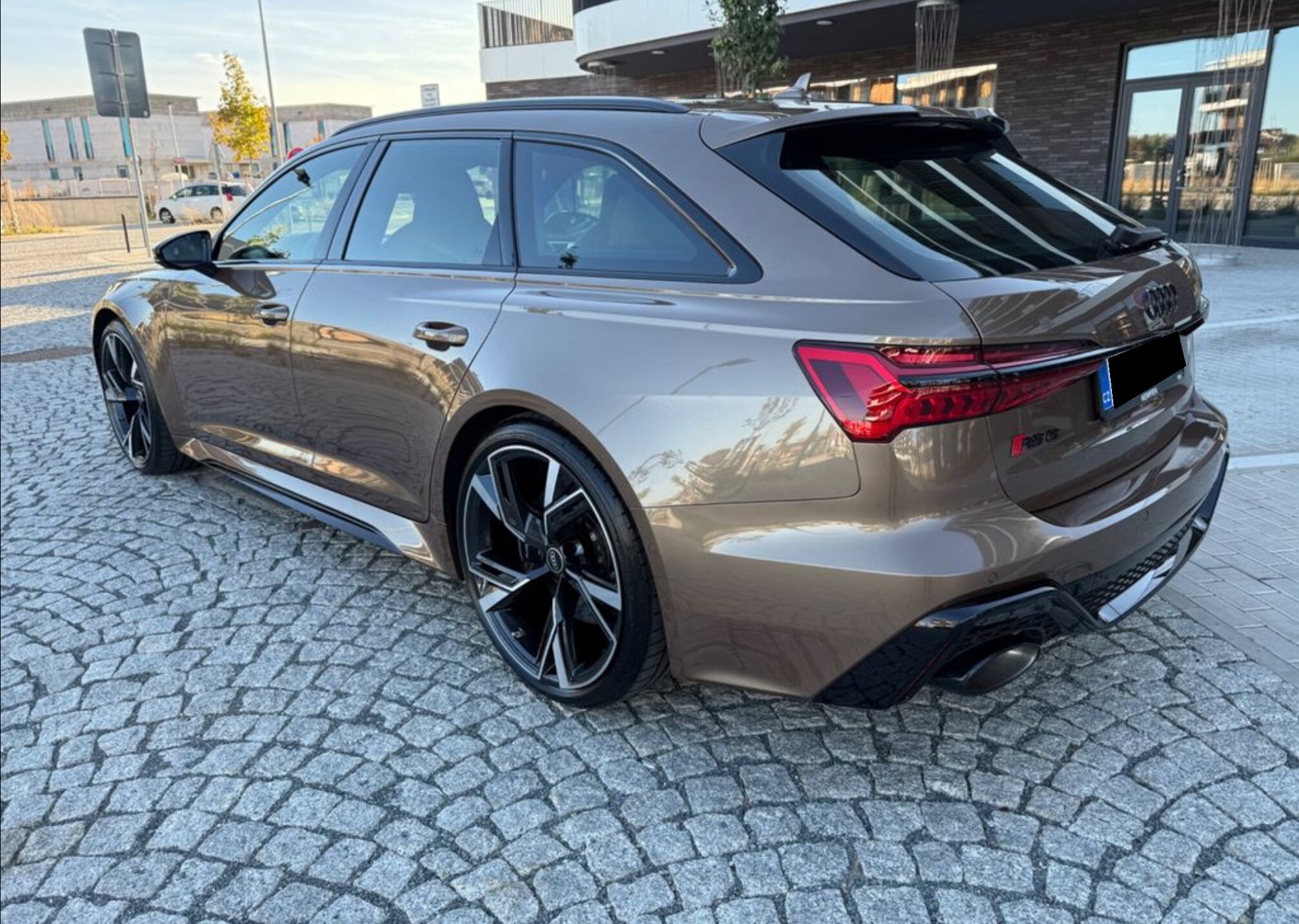 Pojazd #19083 - Audi RS6 4