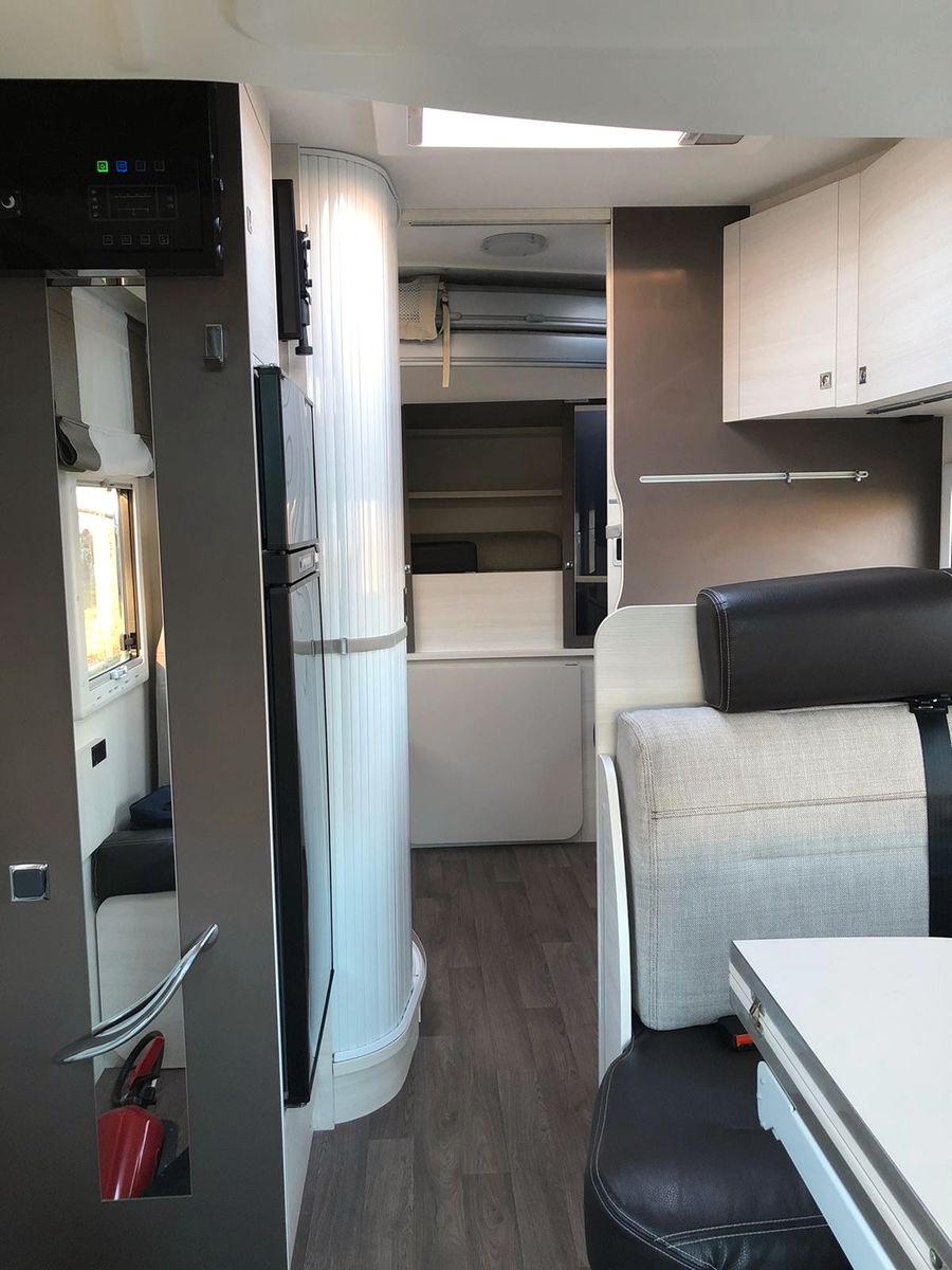 Vehicule #28380 - Chausson Flash 716 M18 Ford 10