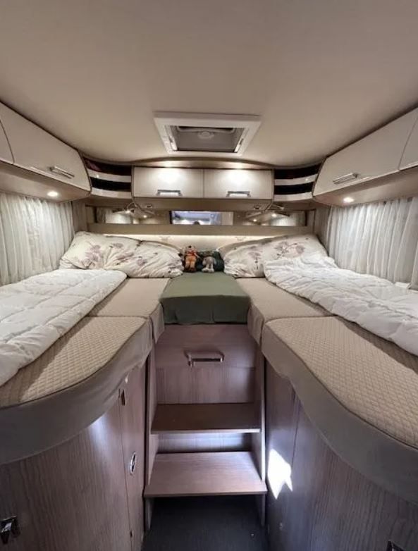 Pojazd #64620 - Carthago C-Tourer T 143 LE Mercedes-Benz 15
