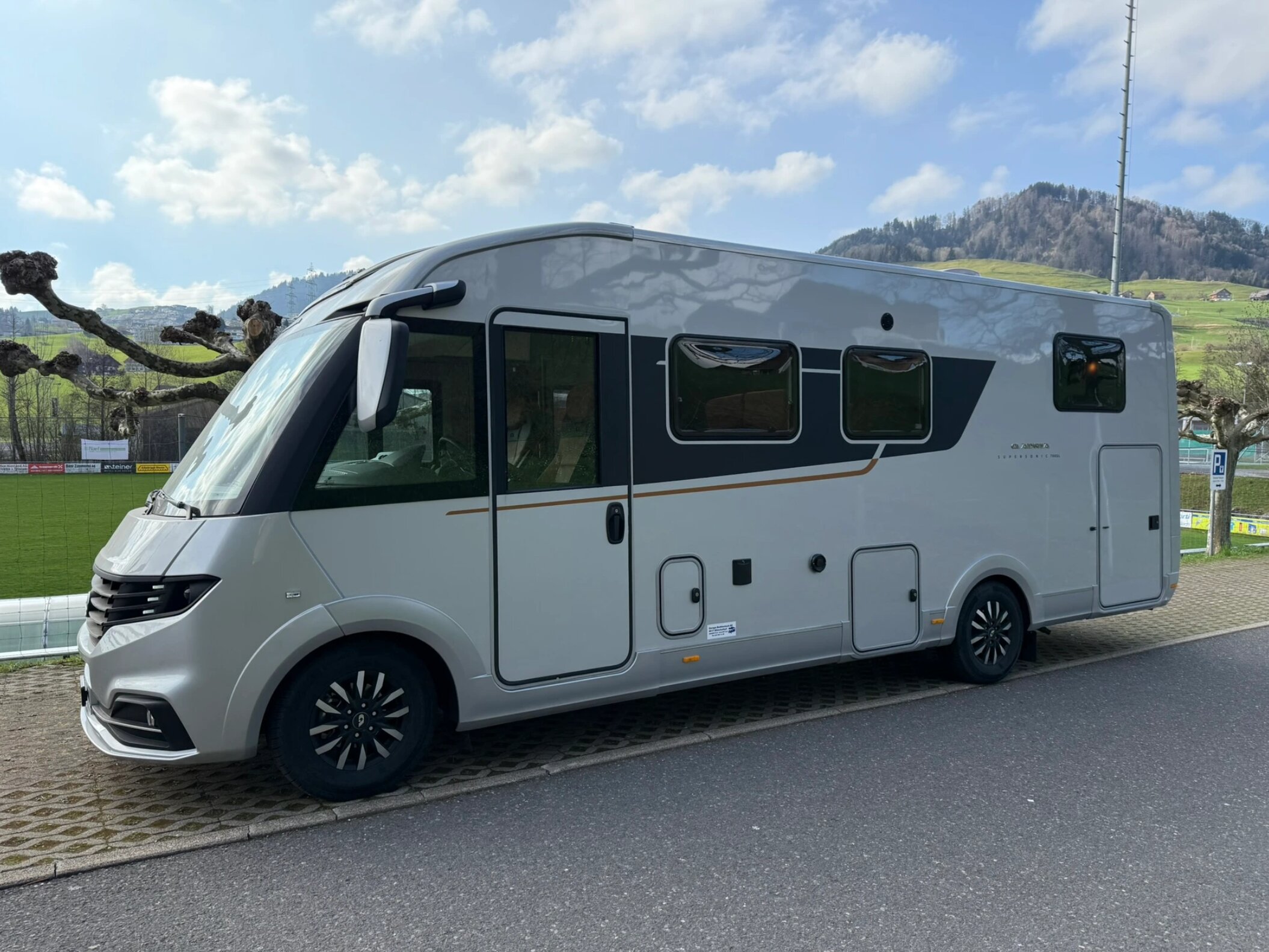 Pojazd #78701 - Adria 780 SL Mercedes-Benz 2