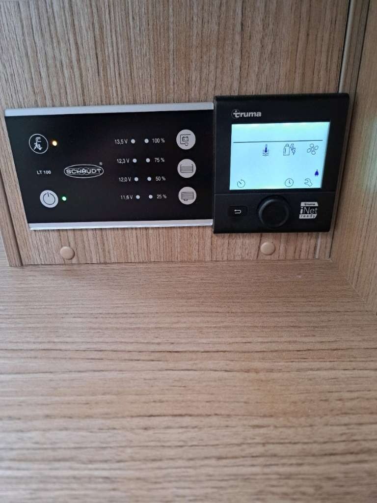 Veicolo #10115 - Carado T338 Clever Edition 12