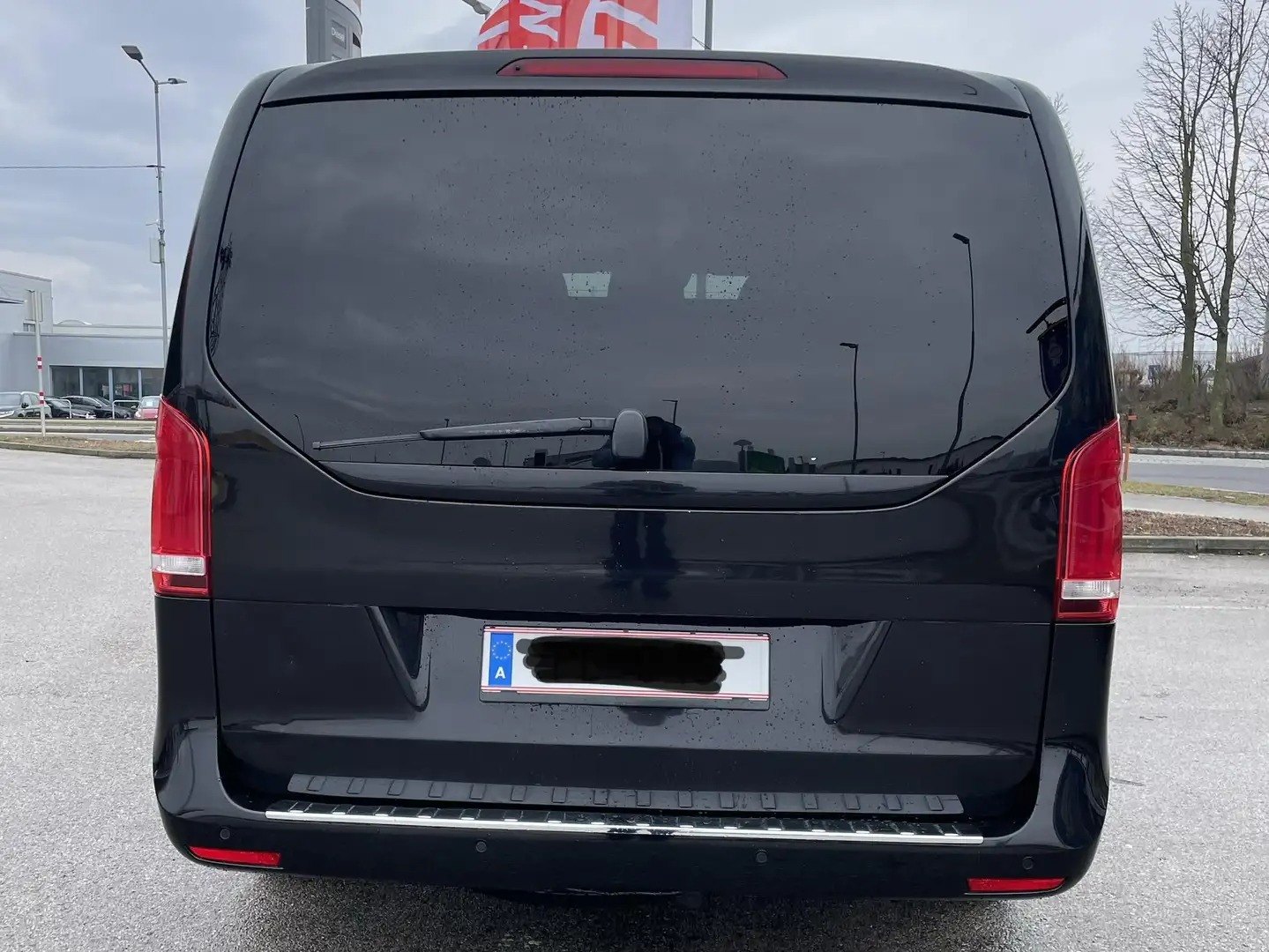 Vehicle #10121 - Mercedes-Benz V 250 d Kombi 4MATIC lang Avantgarde 6