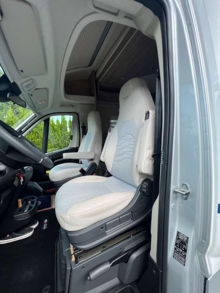Vehicule #10101 - Bürstner Delfin IT 680 G 19