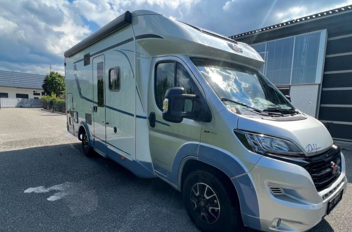 Vehicule #10101 - Bürstner Delfin IT 680 G 2