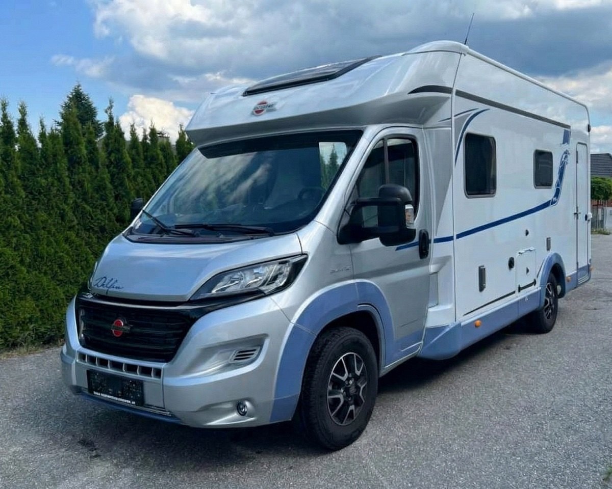 Vehicule #10101 - Bürstner Delfin IT 680 G 3