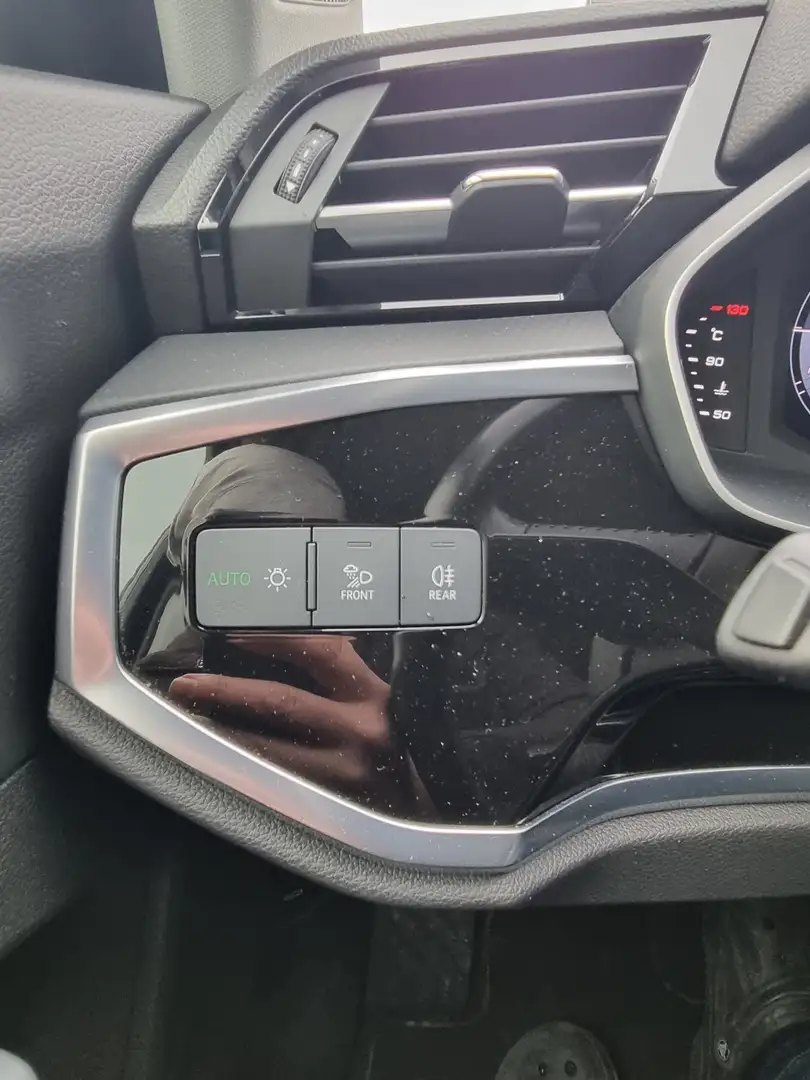Pojazd #10102 - Audi Q3 35 TFSI S-Tronic S-line 11