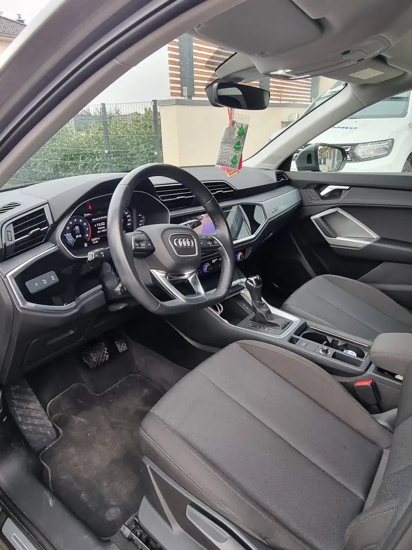 Pojazd #10102 - Audi Q3 35 TFSI S-Tronic S-line 7